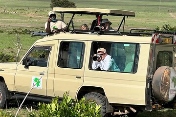 Half-Day Private Tour in Open Jeep at Nairobi Park