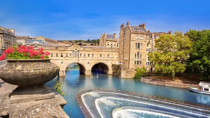 Journey to Stonehenge, Bath and Cardiff