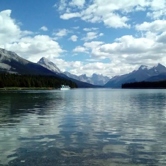 Jasper’s Lakes & Legends