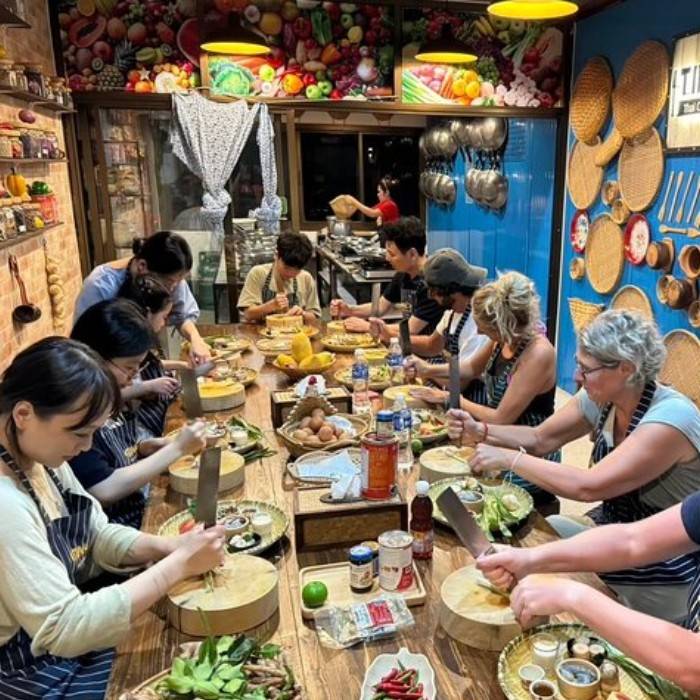 Thai Cuisine and Cooking Experience