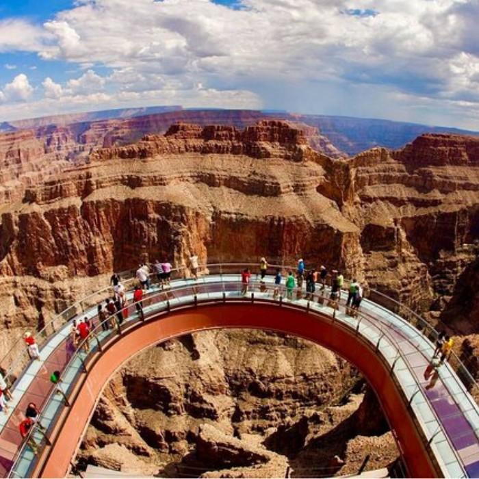 Tour The Remarkable Grand Canyon