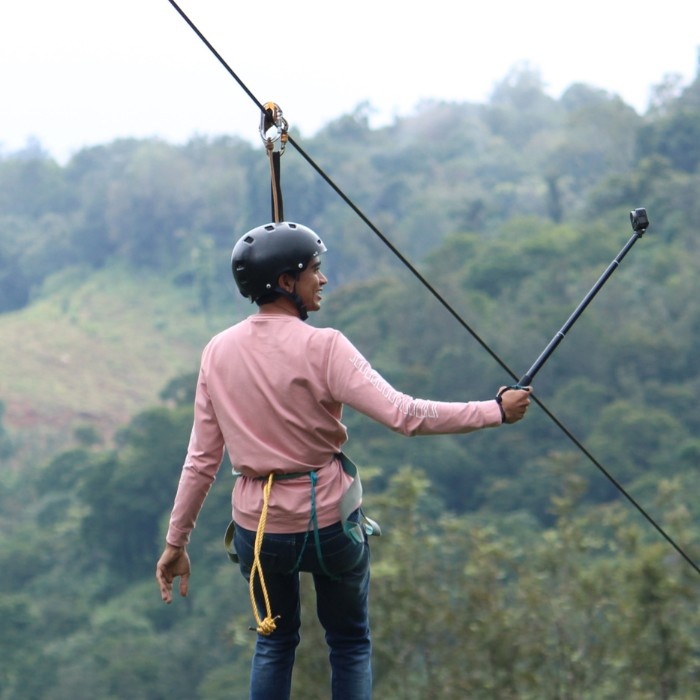 Zip Through the Sky & Head to the Coast