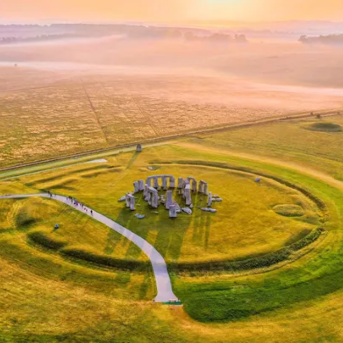 Explore Windsor, Stonehenge, and Paignton