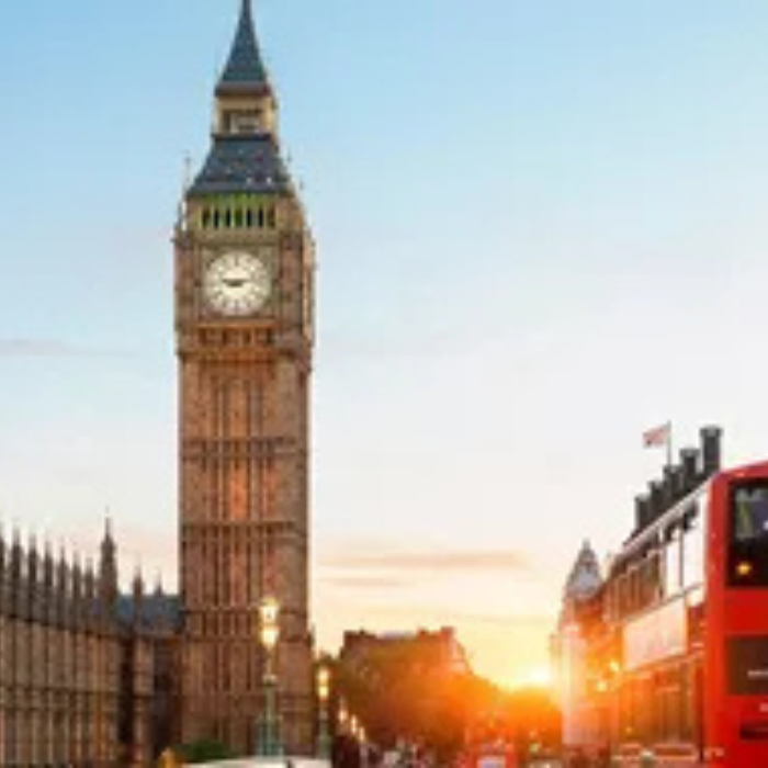  Bath • Stonehenge • London