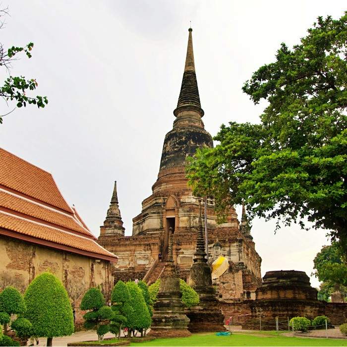 Exploring Intramuros and Tagaytay