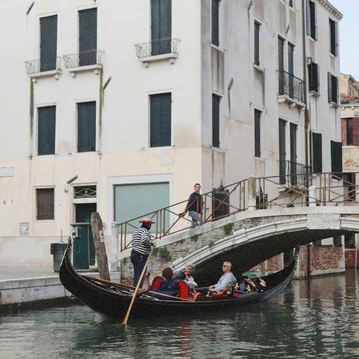 Explore the Floating City