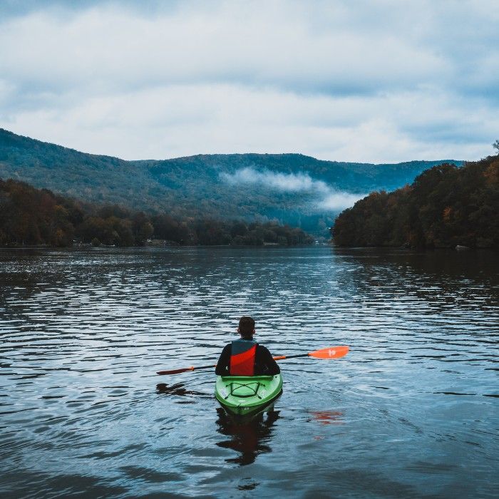 To Turquoise Lake Tekapo