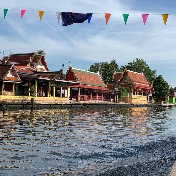 Arrival in Bangkok & River Cruise