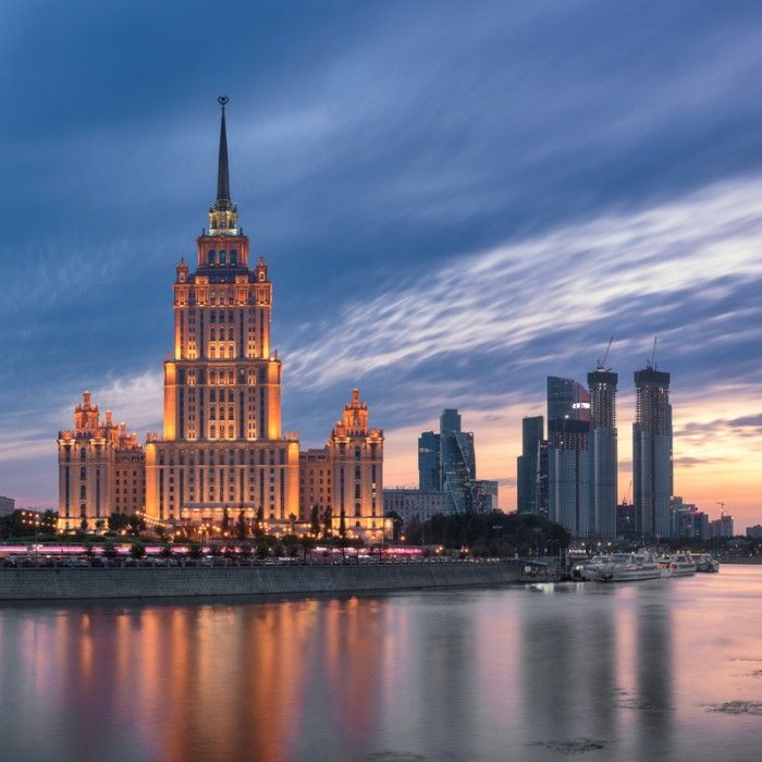 Arrival in the Heart of Moscow