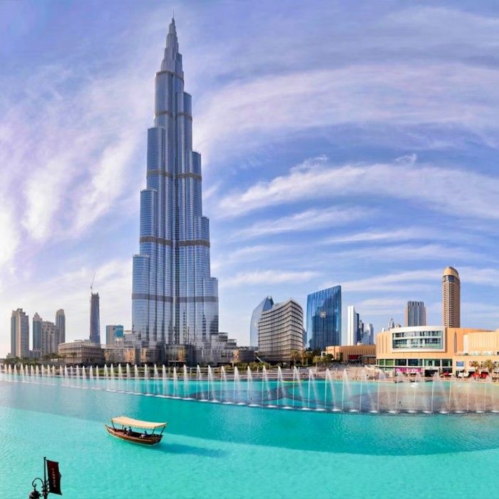 A City Tour Of Old And New Dubai