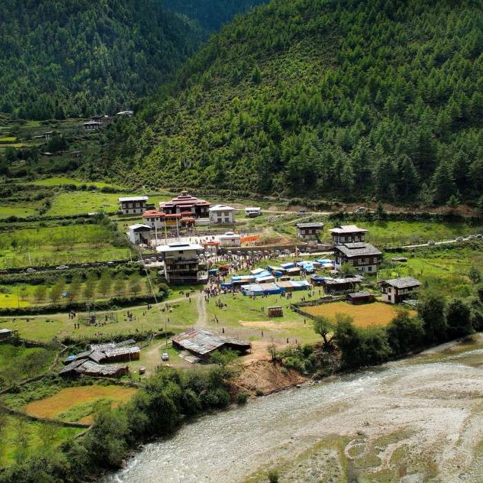 Into the Glacial Valley