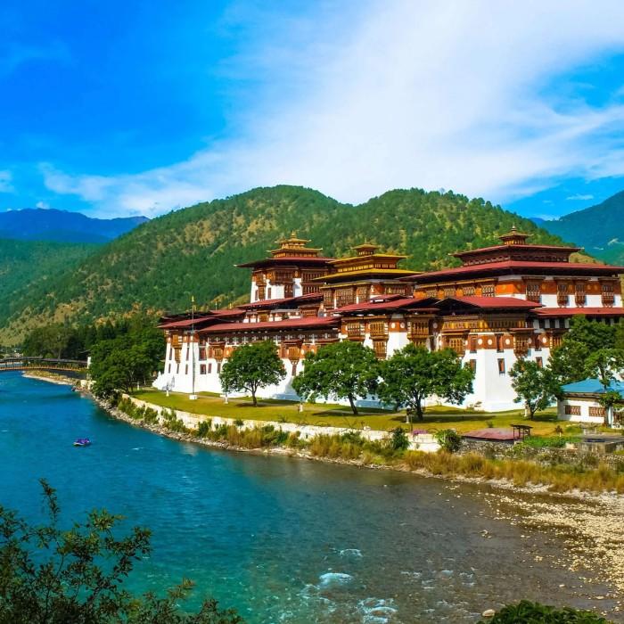 Gangtey to Punakha
