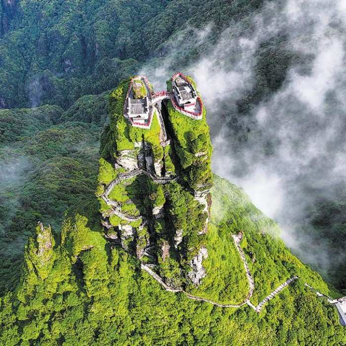 Final Flight from the Horizon 