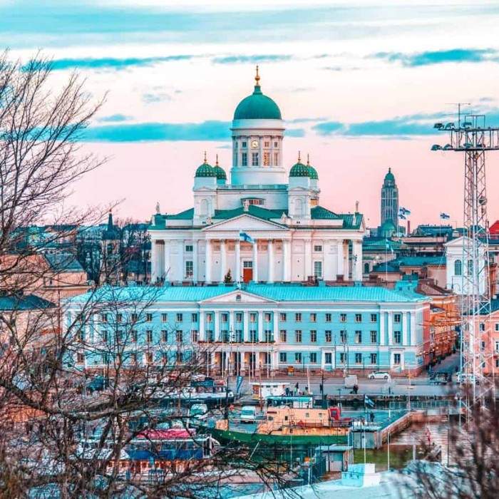 Final Arctic Farewells 