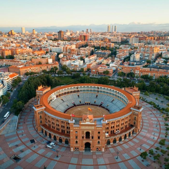 Royal Parks & Bullfighting Traditions 