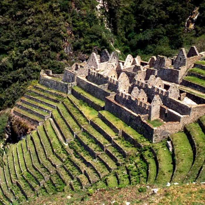 Inca Trail (Ruins & Cloud Forest)