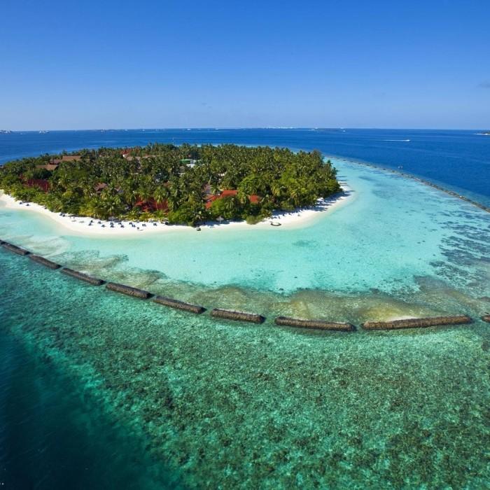 Dubai to North Malé Atoll | Arrival in Paradise