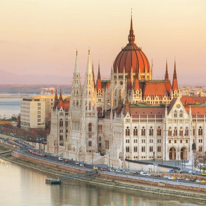 Budapest – Arrival & Nightlife Experience