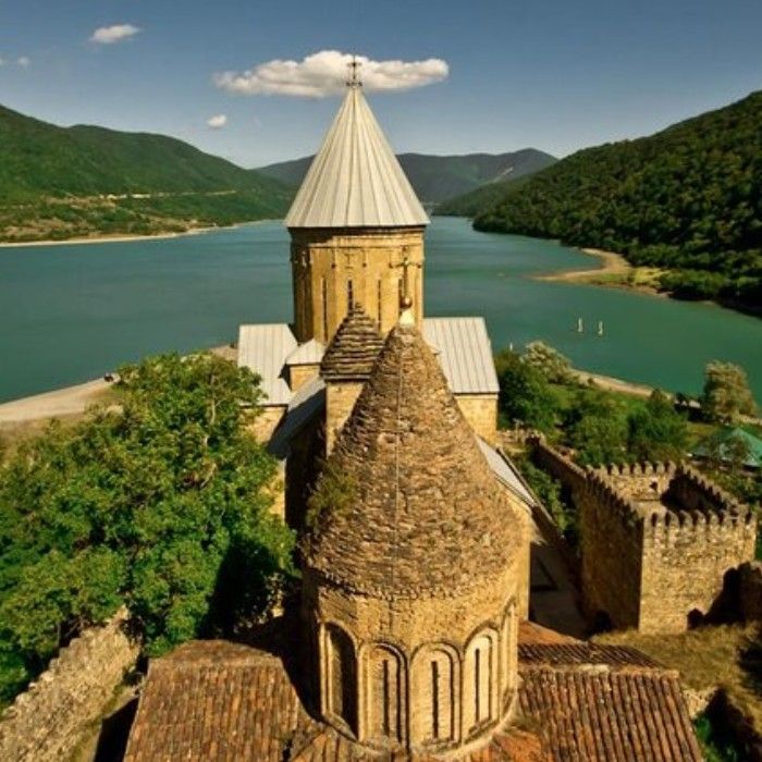 Kazbegi & Gudauri Mountain Tour